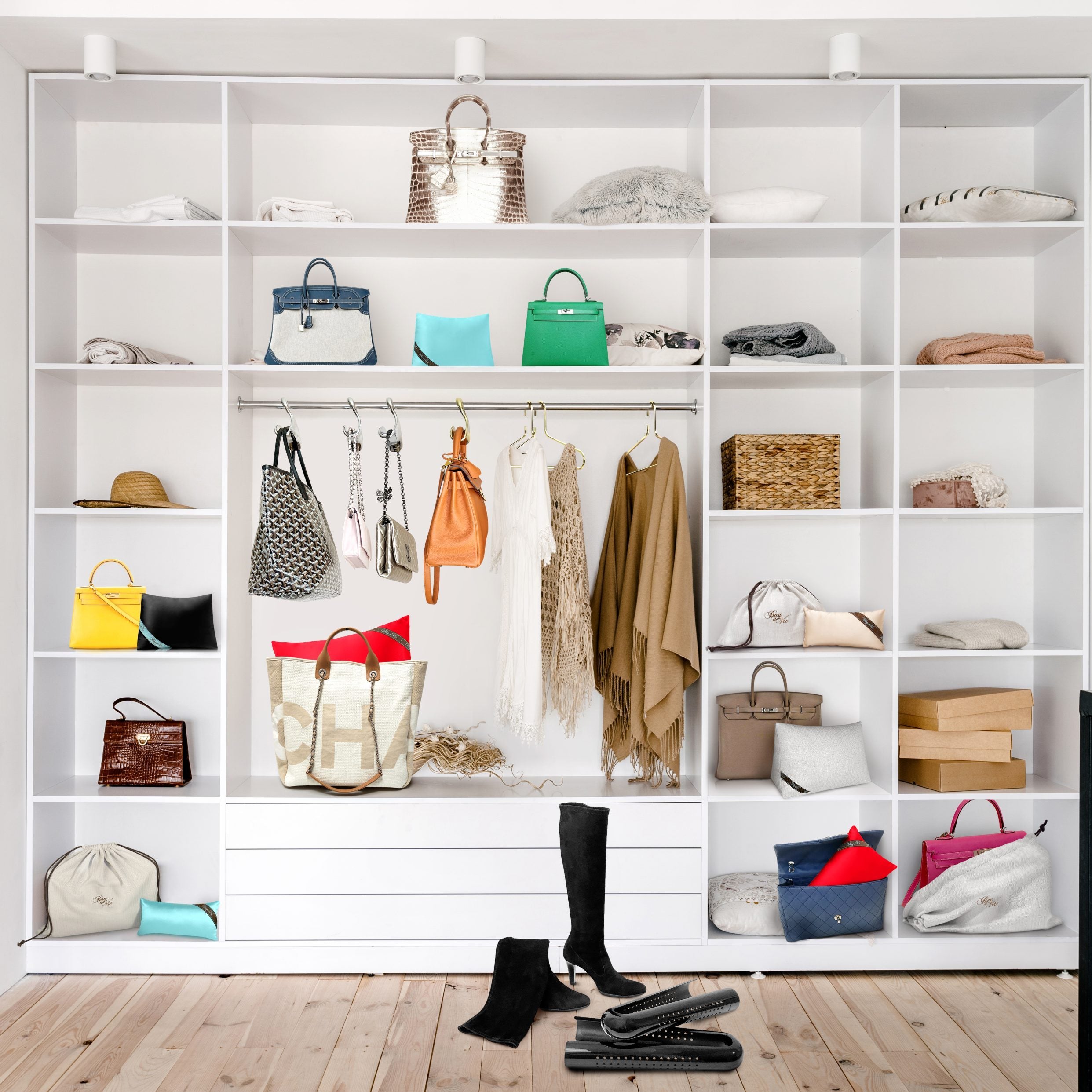 CLOSETS-4-scaled-e1673802103742.jpg